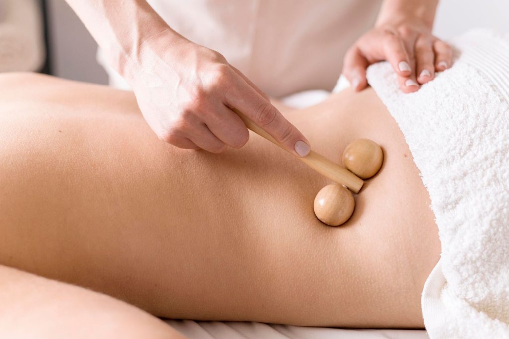 Técnicas de masajes faciales y corporales